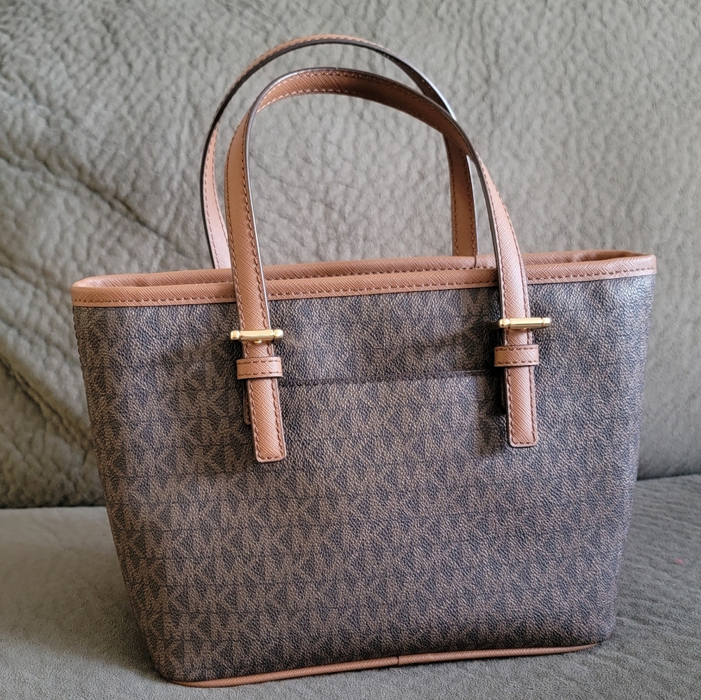 Michael Kors Jet Set Travel Extra-Small Logo Top-Zip Tote Bag in Brown - Picture 5 of 16